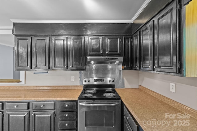 2000 Townsend Ave, Charlotte, NC 28205 - kitchen featuring electric range, under cabinet range hood, dark cabinets, crown molding, and light countertops