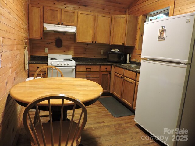 674 Johnsons River Bend Ln, Bakersville, NC 28705 - photo 38