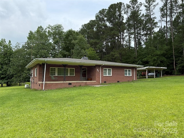 2350 Grubb Ferry Rd, Salisbury, NC 28144 - single story home with crawl space, a carport, a front yard, and a porch