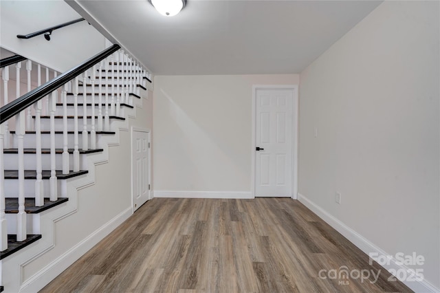 238 Lincoln Dr, Forest City, NC 28043 - bonus room with wood finished floors and stairway