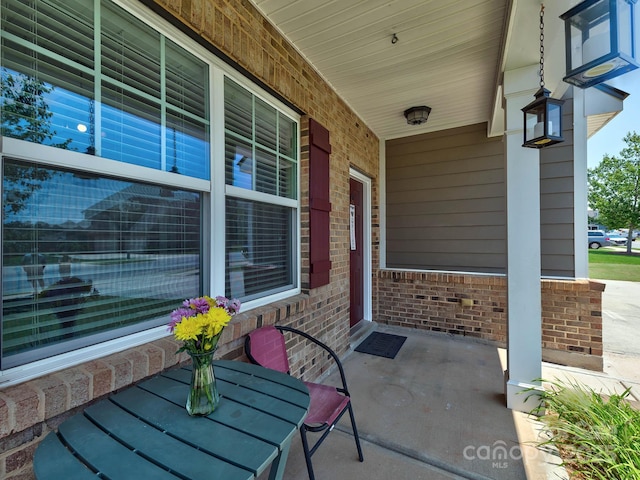 5797 Mcclintock Dr, Denver, NC 28037 - view of covered porch
