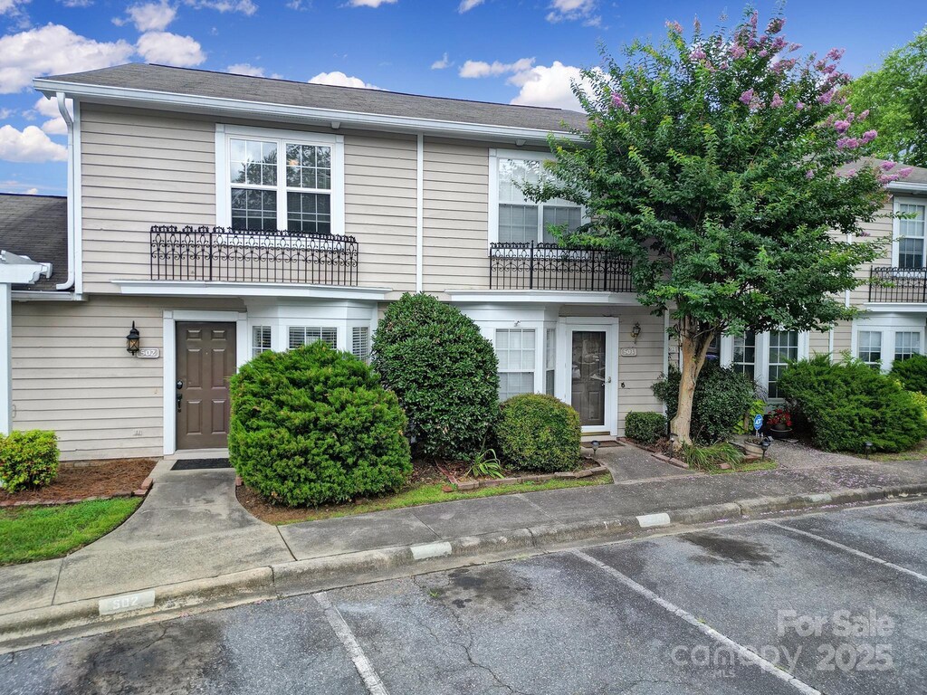 502 Heritage Pkwy, Fort Mill, SC 29715 - photo 1