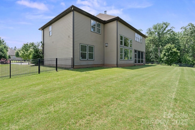 426 Kirkbride Ct, Fort Mill, SC 29715 - rear view of property