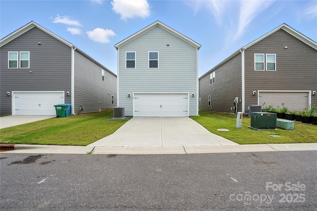 125 Cedar Knoll Cir, Pineville, NC 28134 - view of front of property with an attached garage and a front yard