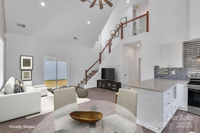 512 N Mulberry St, Cherryville, NC 28021 - photo 7