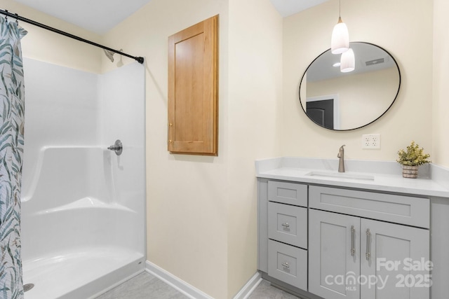 191 Harmony Grove Rd, Nebo, NC 28761 - full bath with vanity and a shower with curtain