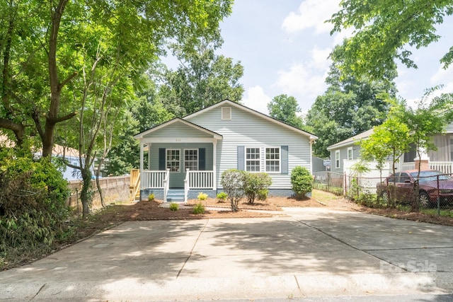 830 Mcarthur Ave, Charlotte, NC 28206 - view of front of home featuring covered porch