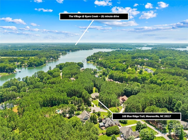 168 Blue Ridge Trl, Mooresville, NC 28117 - aerial view of property and surrounding area featuring a nearby body of water and property boundaries highlighted