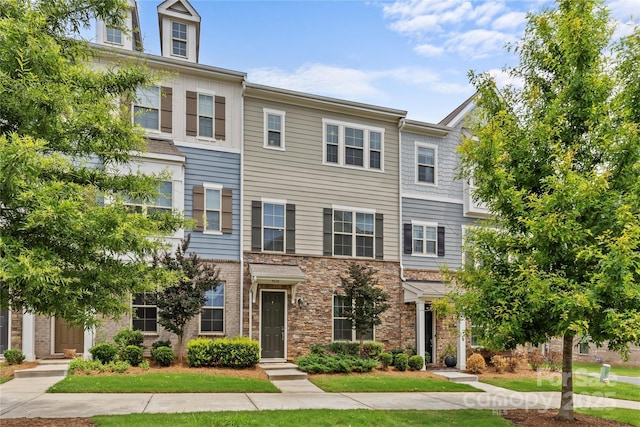 9620 Ainslie Downs St, Charlotte, NC 28273 - photo 2