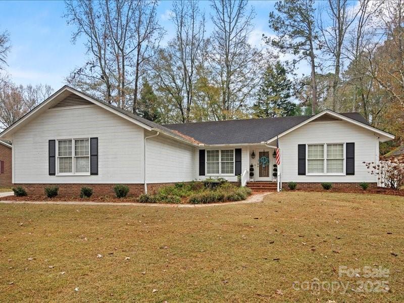 304 Virginia Ave, Cheraw, SC 29520 - photo 1