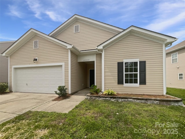 10328 Kempsford Dr, Charlotte, NC 28262 - photo 1