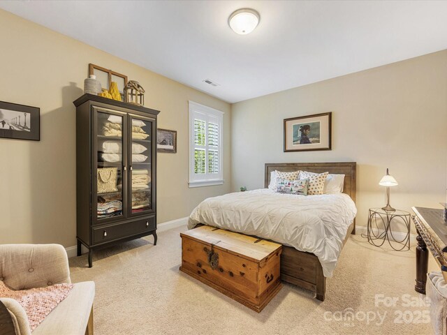 612 Ideal Way, Charlotte, NC 28203 - bedroom with light colored carpet