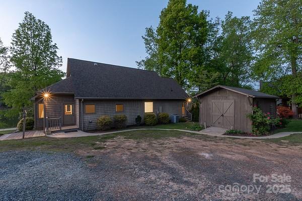 639 Panther Point Trl, Richfield, NC 28137 - view of front facade with a shed