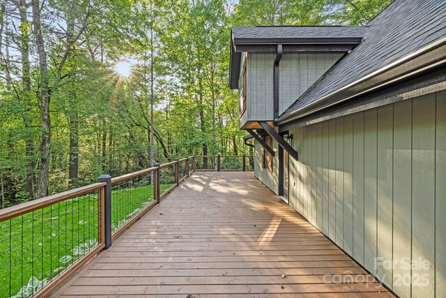 327 Flat Ridge Dr, Lake Toxaway, NC 28774 - view of deck