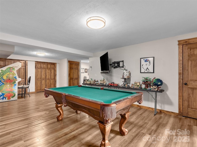505 Scenic Cir, Waynesville, NC 28786 - recreation room with light wood-type flooring, billiards table, and a textured ceiling