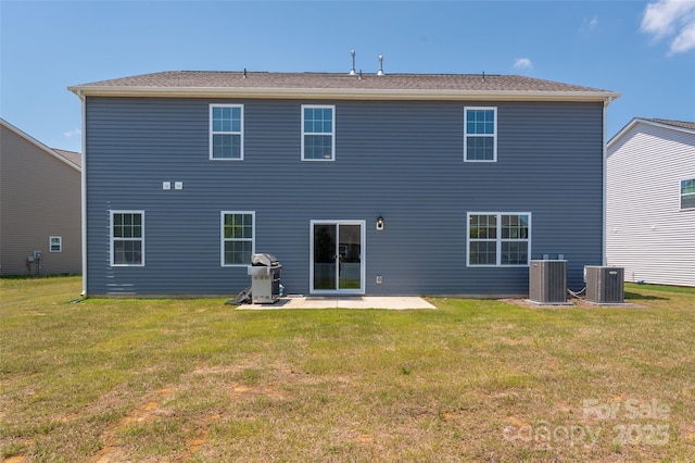 9529 Cotswood Pl, Gastonia, NC 28056 - back of house with a patio area and a yard