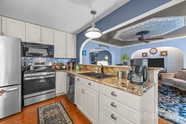 235 Kinder Ln, Canton, NC 28716 - photo 8