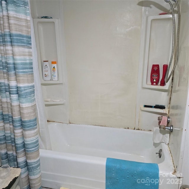127 Hibriten Mountain Rd, Lenoir, NC 28645 - bathroom featuring shower / bath combination with curtain
