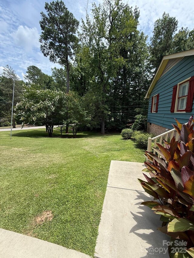 200 Breslin St, Wadesboro, NC 28170 - view of grassy yard