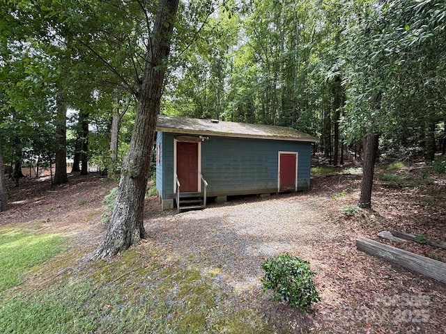 200 Breslin St, Wadesboro, NC 28170 - view of garage