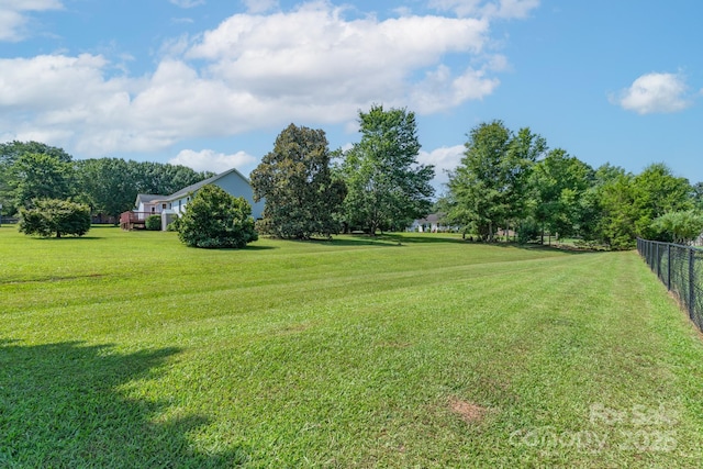 5211 Spring Gln, York, SC 29745 - view of yard