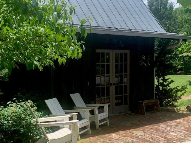125 Browning Rd, Black Mountain, NC 28711