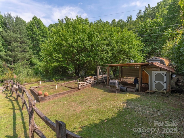 1131 Laurel Branch Rd, Waynesville, NC 28785 - view of yard featuring a storage unit