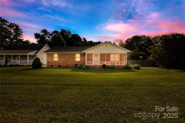 13715 Mayes Rd, Huntersville, NC 28078 - single story home featuring crawl space, a sunroom, a porch, and brick siding