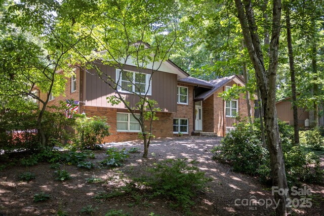 15 Cedar Trl, Asheville, NC 28803 - photo 2