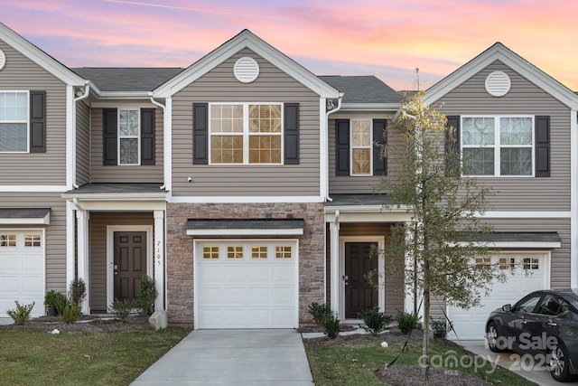 7109 N Mills Rd, Charlotte, NC 28216 - photo 1