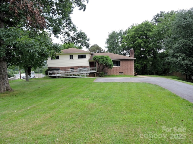 324 Whispering Hills Dr, Hendersonville, NC 28792 - photo 1