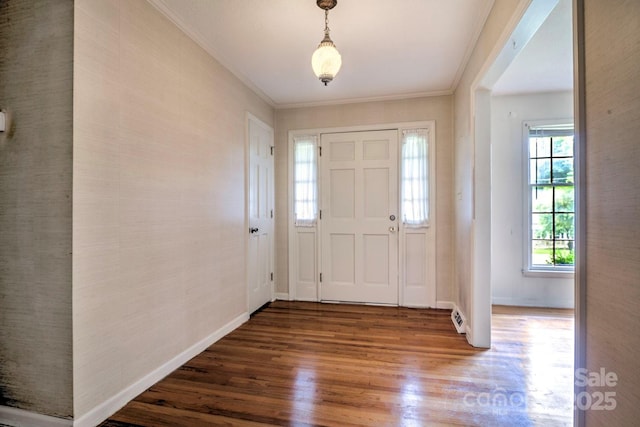 1658 Buckingham Ave, Gastonia, NC 28054 - entrance foyer featuring wood finished floors and ornamental molding