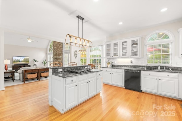 9514 Hayenridge Ct, Huntersville, NC 28078 - kitchen featuring black appliances, tasteful backsplash, plenty of natural light, white cabinets, and recessed lighting