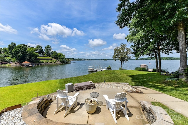 7010 Coventry Ct, Tega Cay, SC 29708 - photo 1