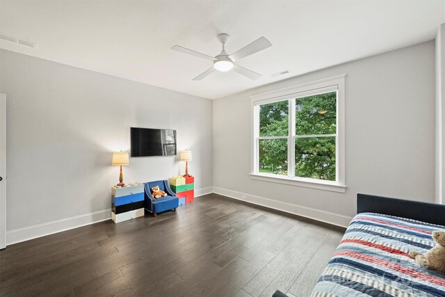 622 Mattie Rose Ln, Charlotte, NC 28204 - bedroom with wood finished floors and a ceiling fan