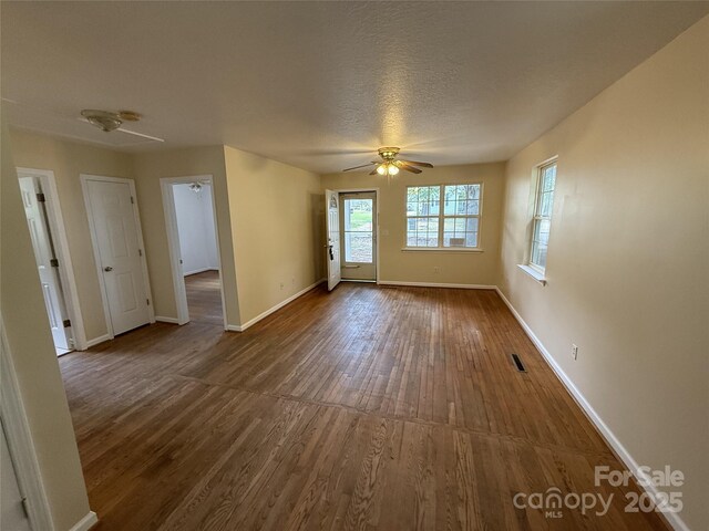 201 W 19th St, Kannapolis, NC 28081 - photo 3