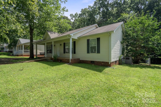 1013 Ashwood Pl, Salisbury, NC 28146 - view of front of property featuring crawl space, a front lawn, covered porch, and roof with shingles