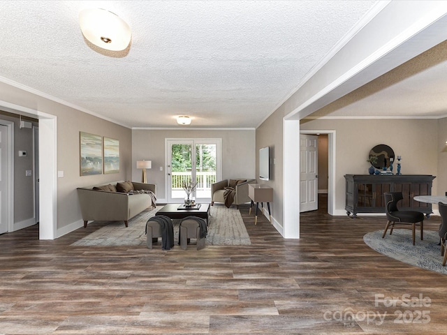 1117 Hidden Brook Ln, Clover, SC 29710 - dining space with wood finished floors, a textured ceiling, and crown molding