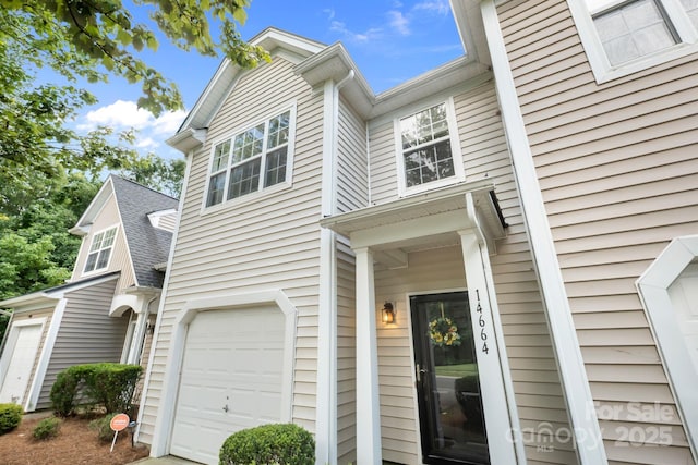 14664 Lions Paw St, Charlotte, NC 28273 - view of front of house featuring a garage