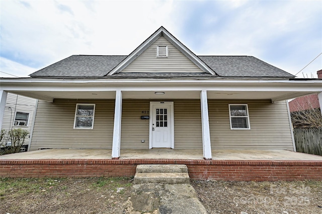 613 E Liberty St, Salisbury, NC 28144 - bungalow-style home featuring roof with shingles and a porch