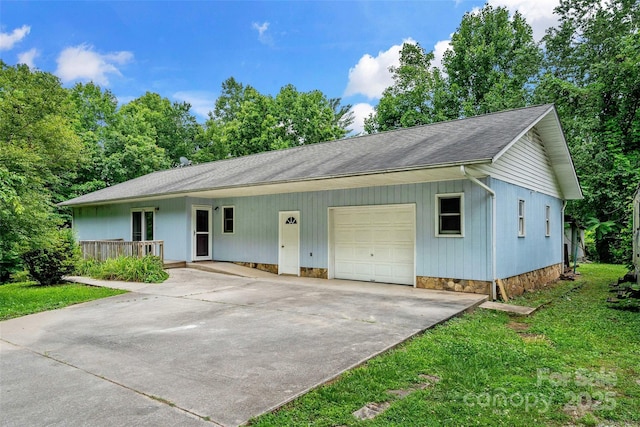 2526 Hankins Rd, Marion, NC 28752 - ranch-style home featuring an attached garage, concrete driveway, a shingled roof, and a porch