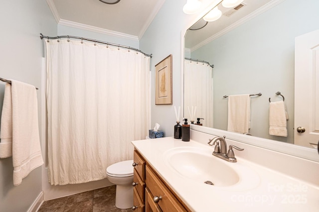 4010 Carlton Dr, Claremont, NC 28610 - full bath with ornamental molding and vanity