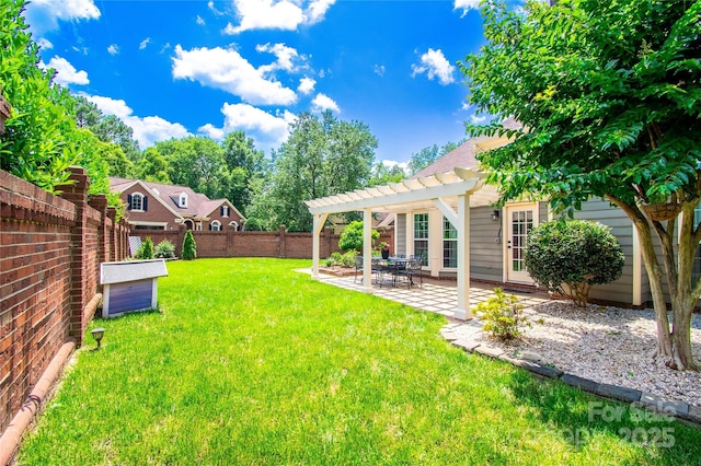 10418 Pullengreen Dr, Charlotte, NC 28277 - fenced backyard with a pergola and a patio