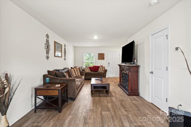 606 Hickory Point Dr, Lexington, NC 27292 - photo 2