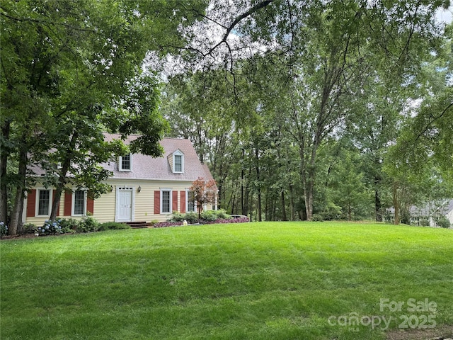 7137 Sythe Ct, Charlotte, NC 28226 - view of front of house with a front yard