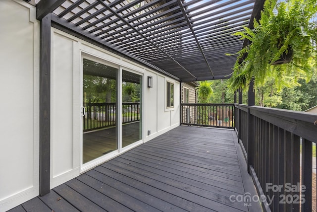 6501 Piney Path Rd, Charlotte, NC 28212 - view of wooden terrace