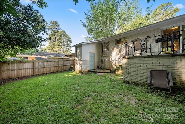 3130 Erskine Dr, Charlotte, NC 28205 - view of yard with stairs