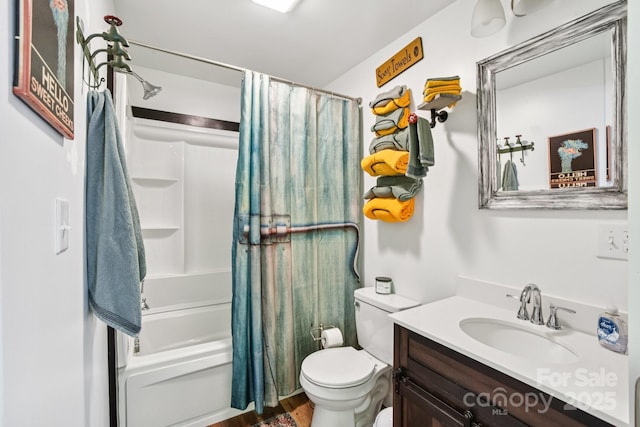 19 Lockman Rd, Maggie Valley, NC 28751 - full bath with vanity, shower / bath combo, and wood finished floors