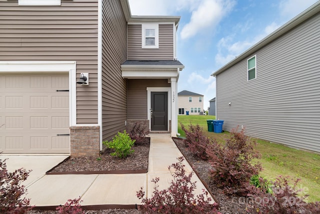 1022 Jeffery Dean Ct, Albemarle, NC 28001 - property entrance with a garage