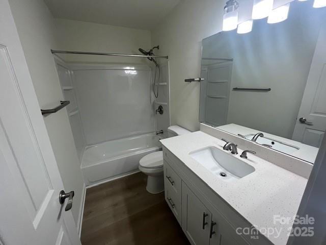 11021 Scrimshaw Ln, Charlotte, NC 28215 - full bathroom featuring vanity, bathing tub / shower combination, and wood finished floors